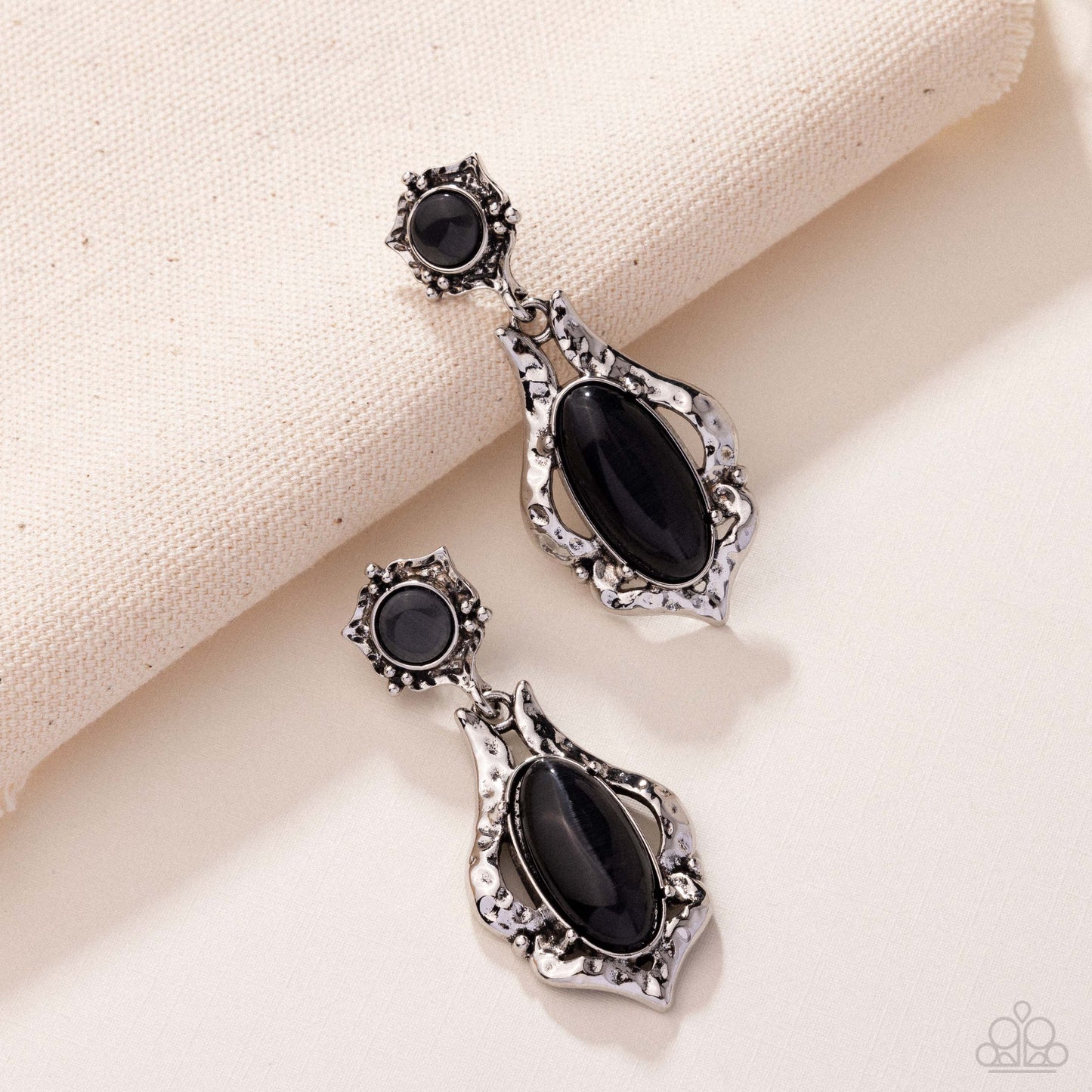 High-End Reservation - Black