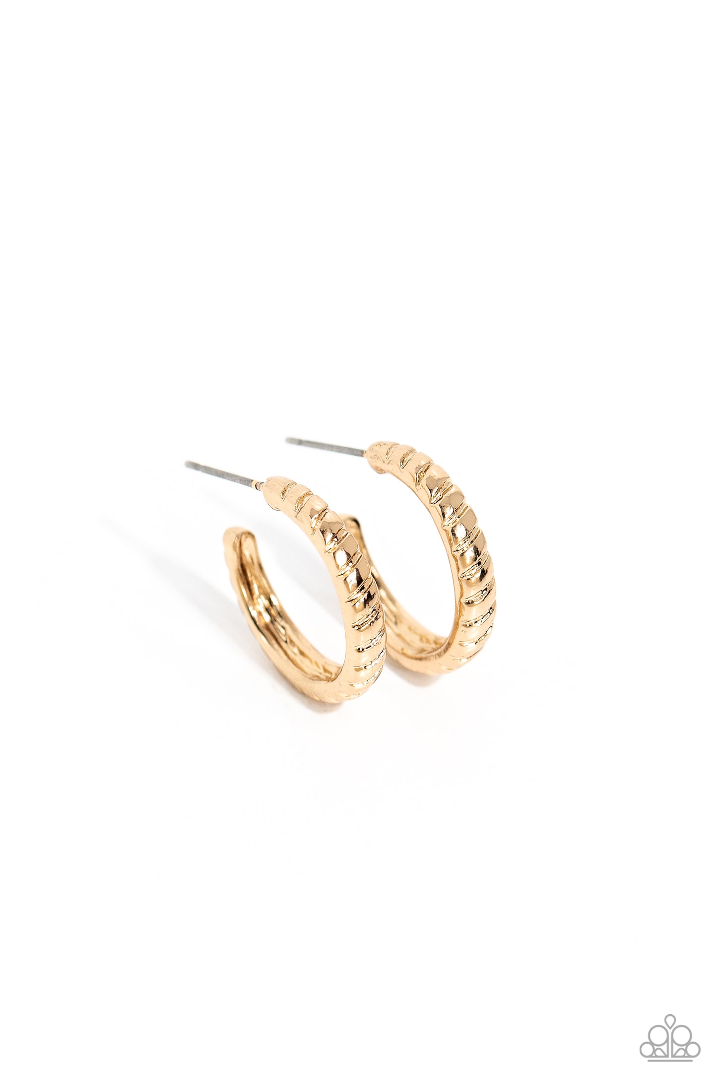 Curvy Charisma - Gold