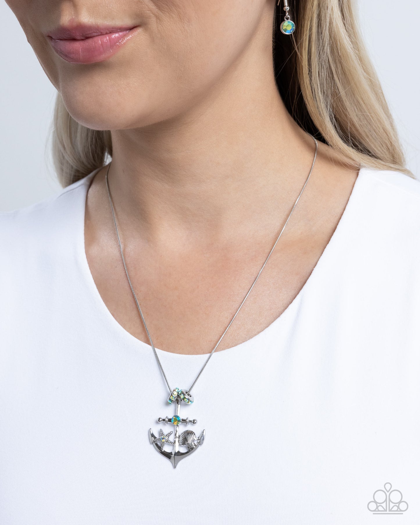 Anchored Accent - Green