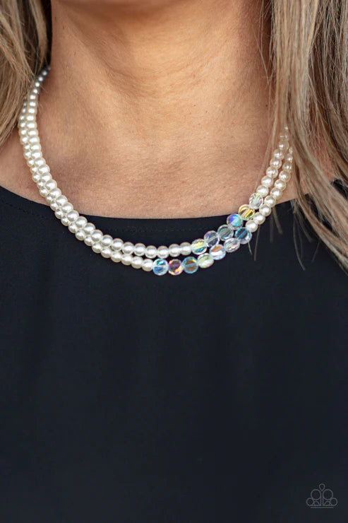 Poshly Petite White Necklace